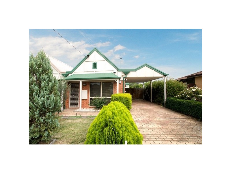 44 Glenelg Drive, Clayton South VIC 3169