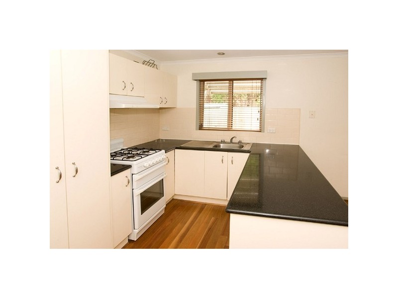 44 Glenelg Drive, Clayton South VIC 3169