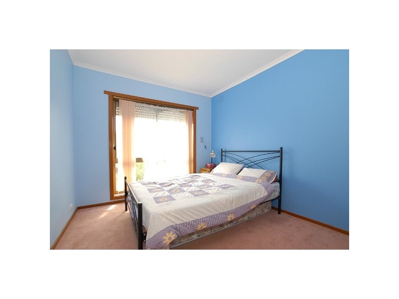 8 Wisteria Court, Clarinda VIC 3169