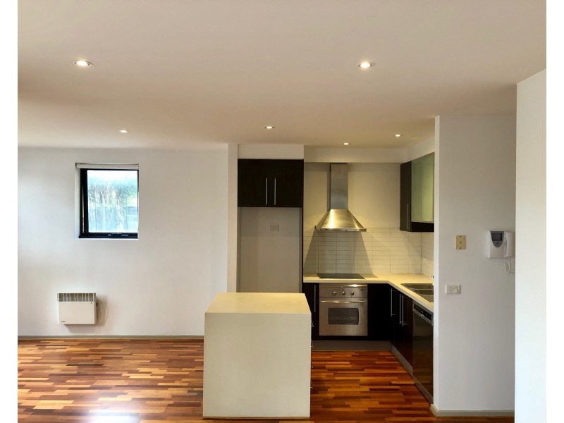 3/8-10 Browns Road, Clayton VIC 3168