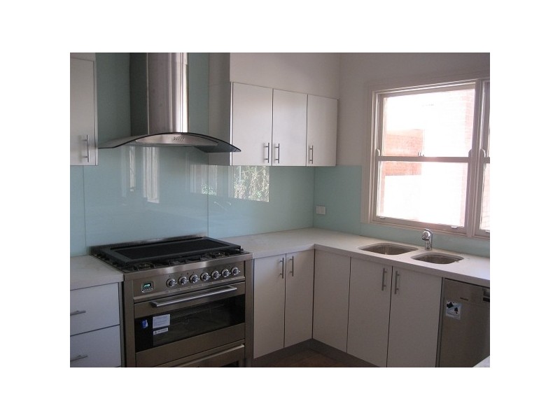 14 SOMERS STREET, Bentleigh VIC 3204