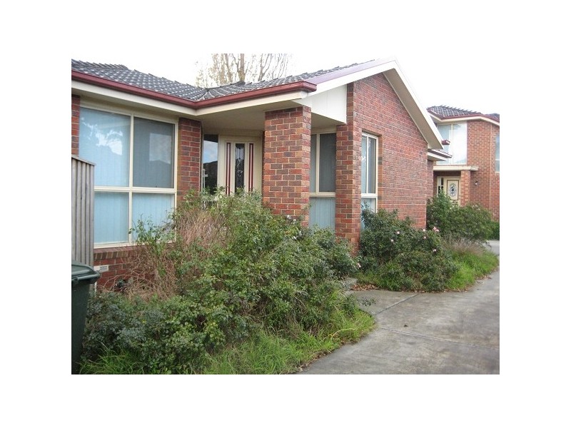 2/4 Burton Avenue, Clayton VIC 3168