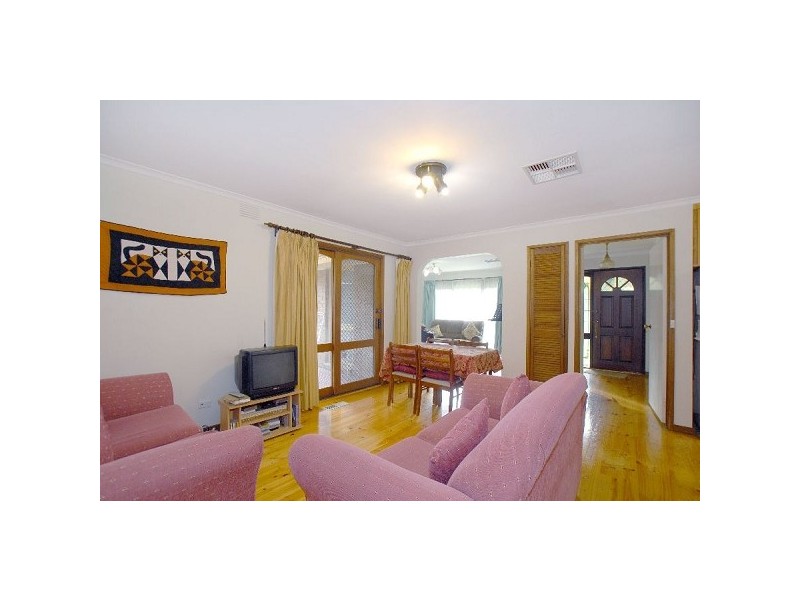 10 Sundowner Avenue, Clarinda VIC 3169