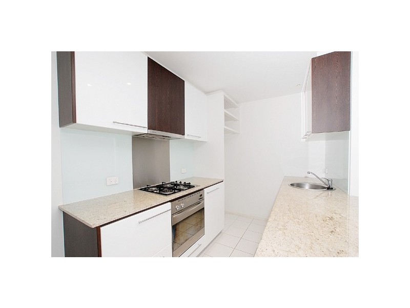 805/82 Queens Road, Melbourne VIC 3004