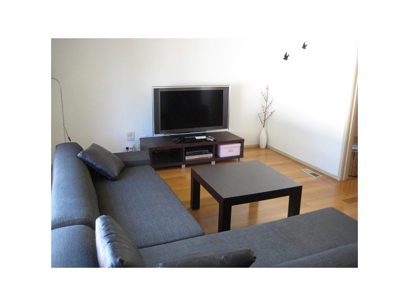 5 Glencannon Crescent, Clayton South VIC 3169