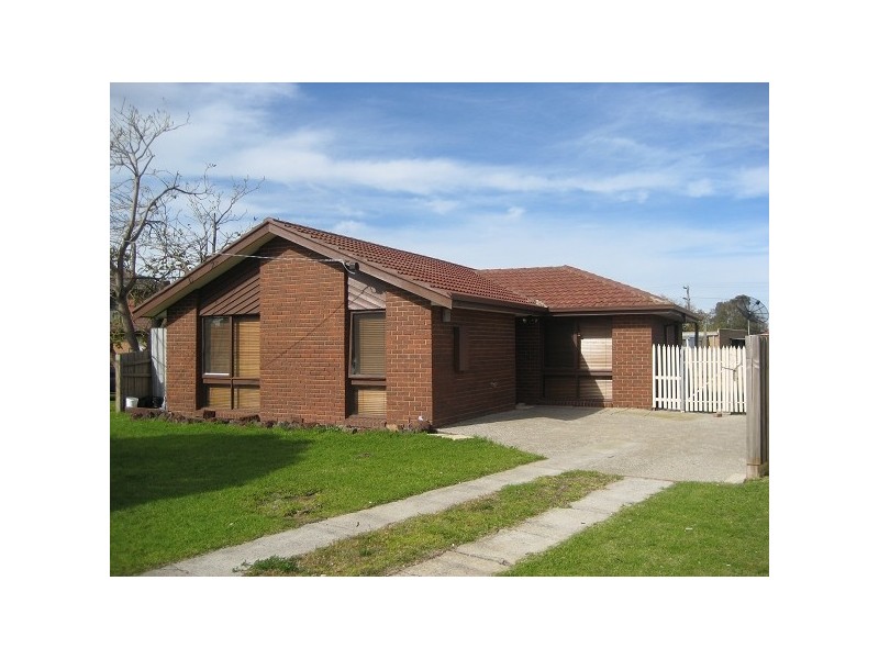 8 Hendon Court, Clarinda VIC 3169