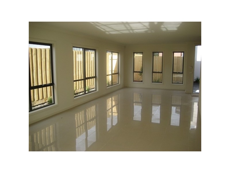 4/31-33 Tully Road, Clarinda VIC 3169