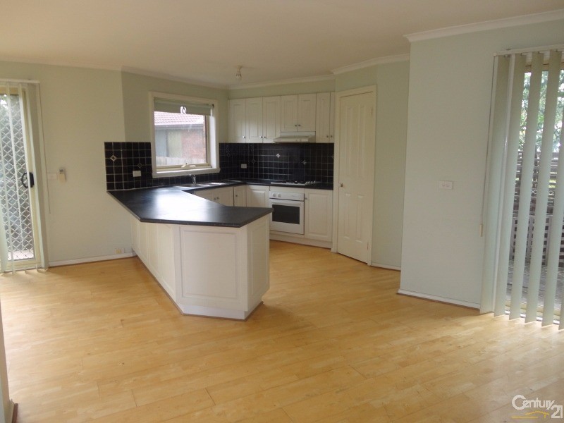 3/4 Burton Avenue, Clayton VIC 3168