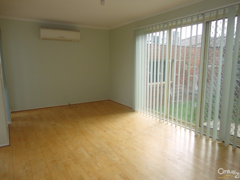 3/4 Burton Avenue, Clayton VIC 3168