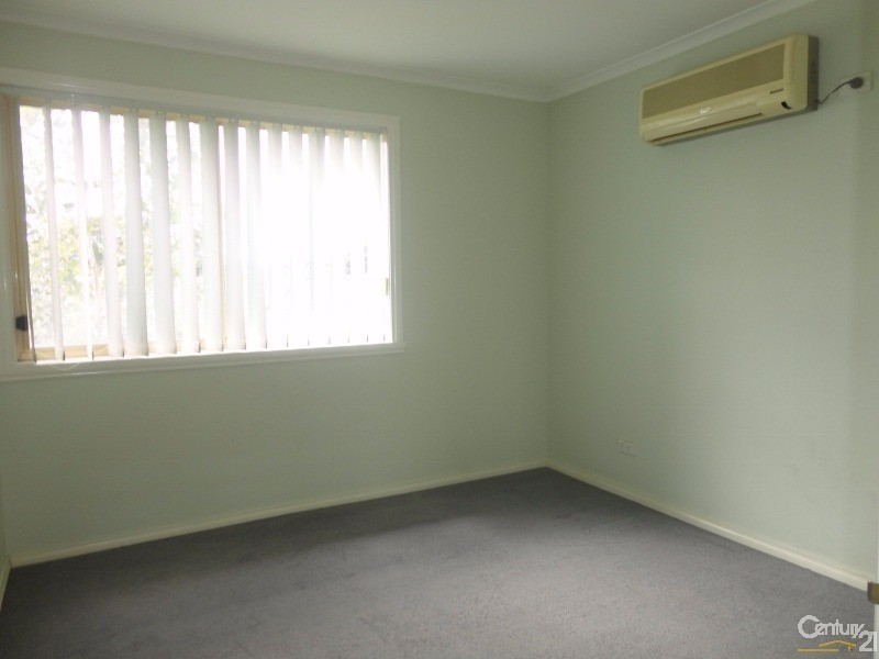 3/4 Burton Avenue, Clayton VIC 3168