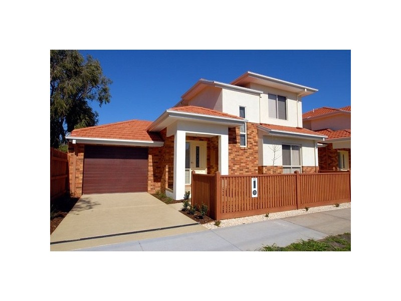 12 Dooga Street, Clayton VIC 3168