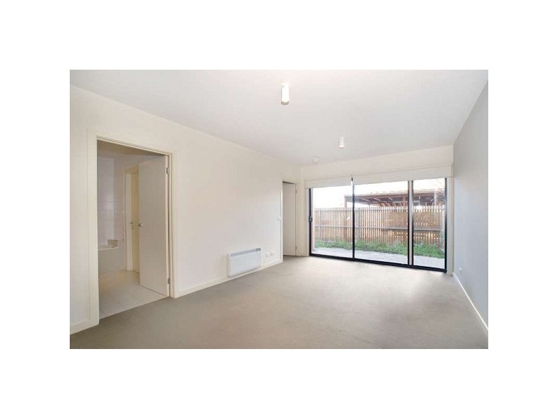 5/2 Greenfield Drive, Clayton VIC 3168