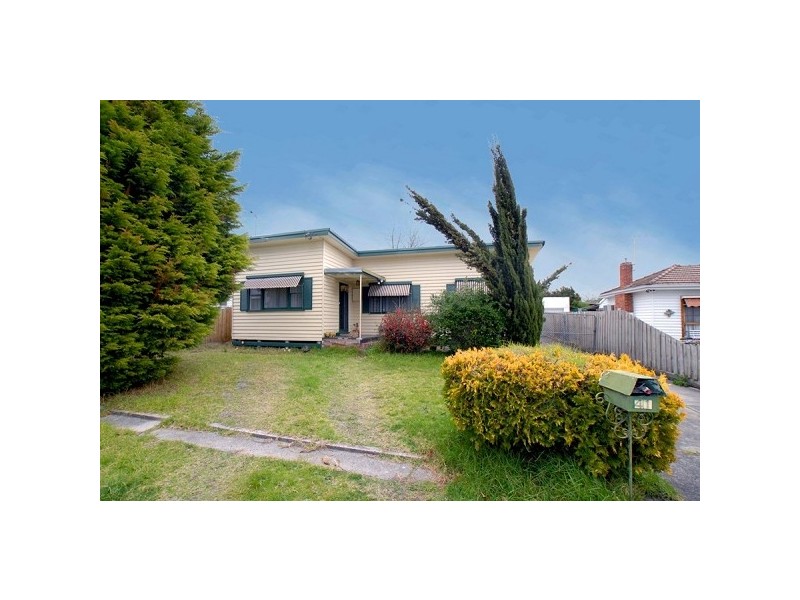 41 Harlington Street, Clayton VIC 3168