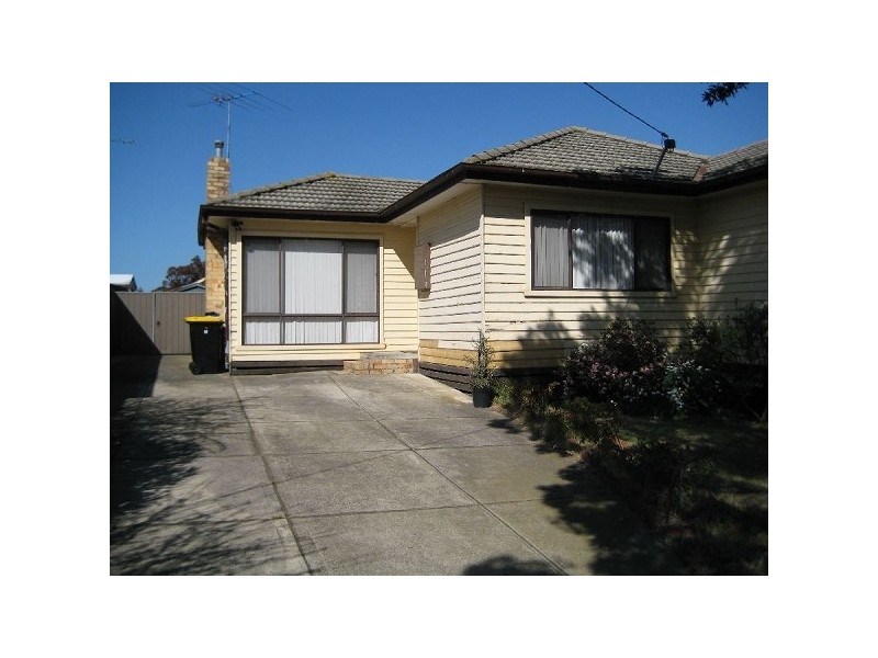 10 Arunta Crescent, Clarinda VIC 3169