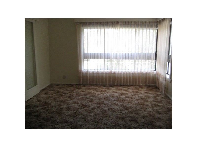 5 Caroline Street, Clayton VIC 3168