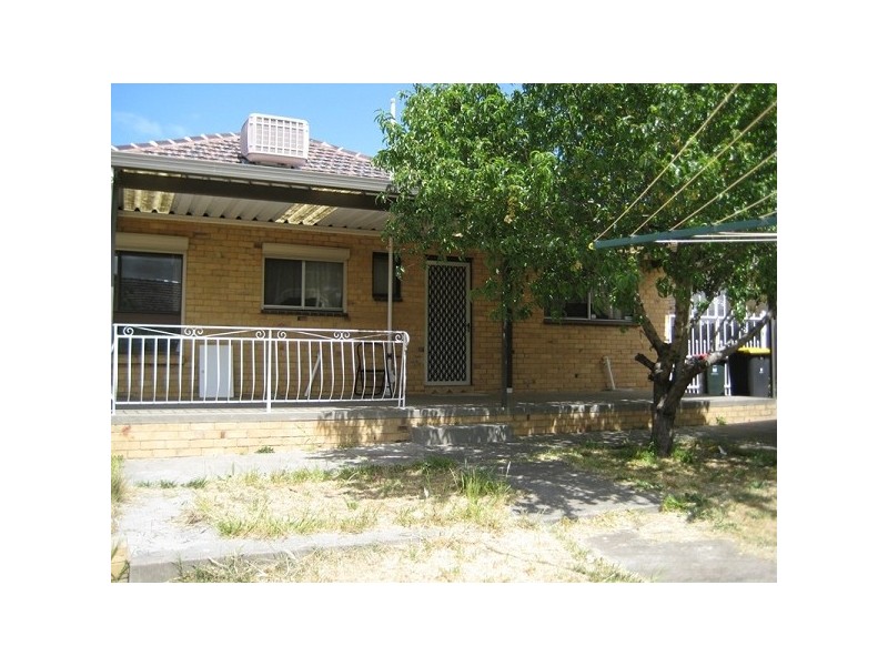 5 Caroline Street, Clayton VIC 3168