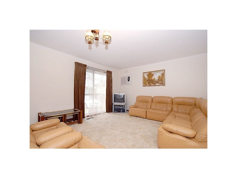 31 Hunt Crescent, Clarinda VIC 3169