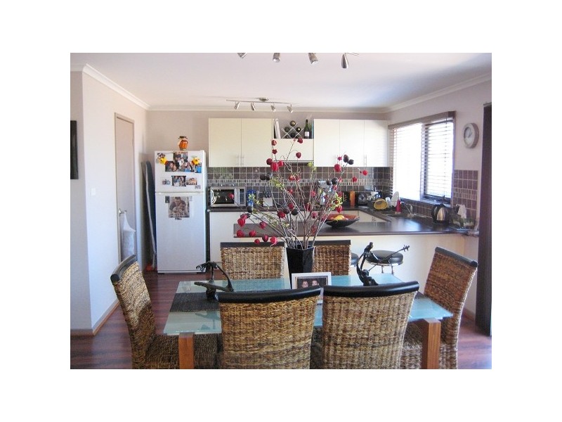 4/1176 Centre Road, Clayton South VIC 3169