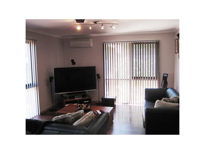 4/1176 Centre Road, Clayton South VIC 3169
