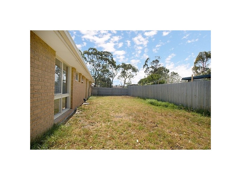 11 Hendon Court, Clarinda VIC 3169