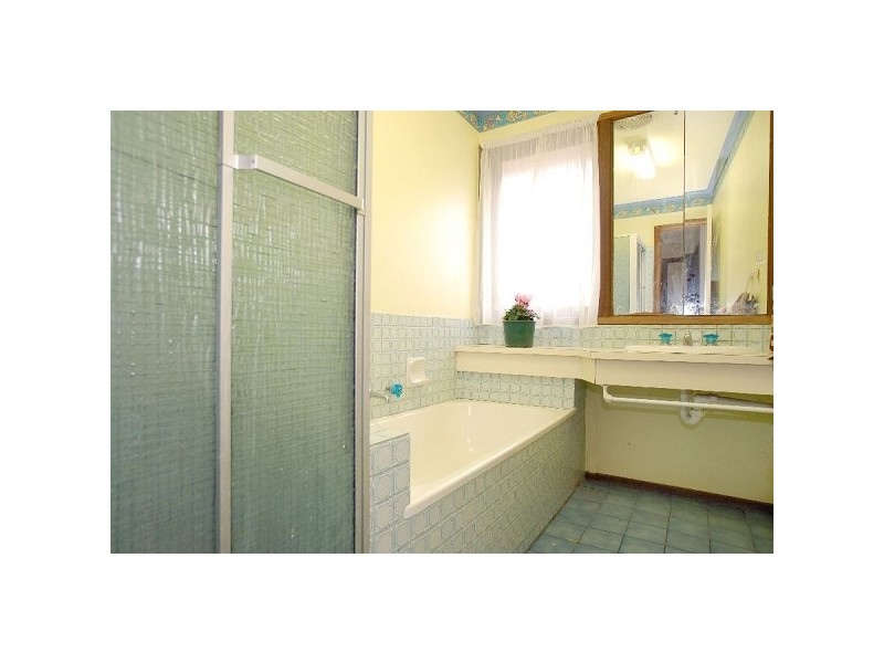 10 Sundowner Avenue, Clarinda VIC 3169