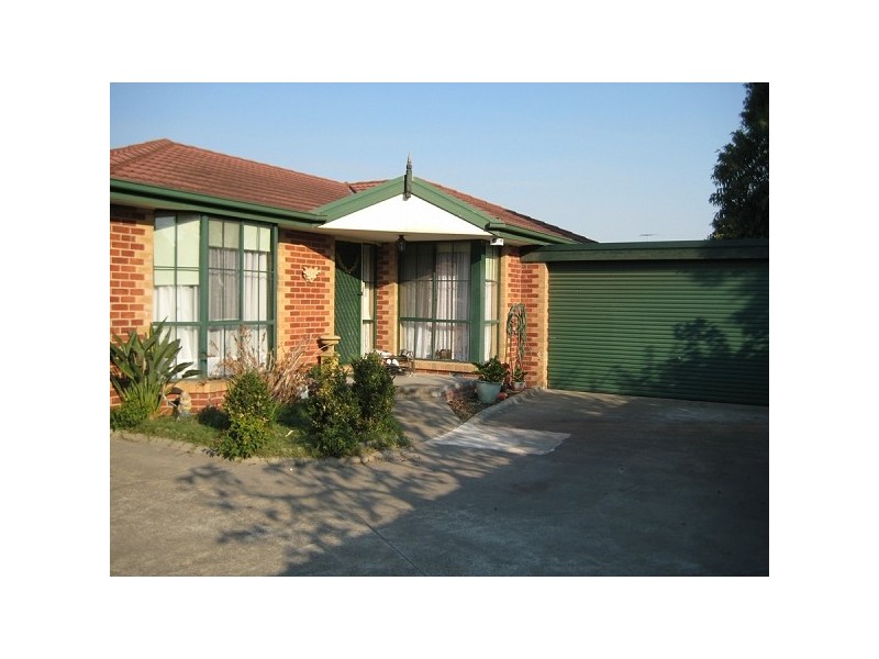 3/2 Bruce Street, Dandenong VIC 3175