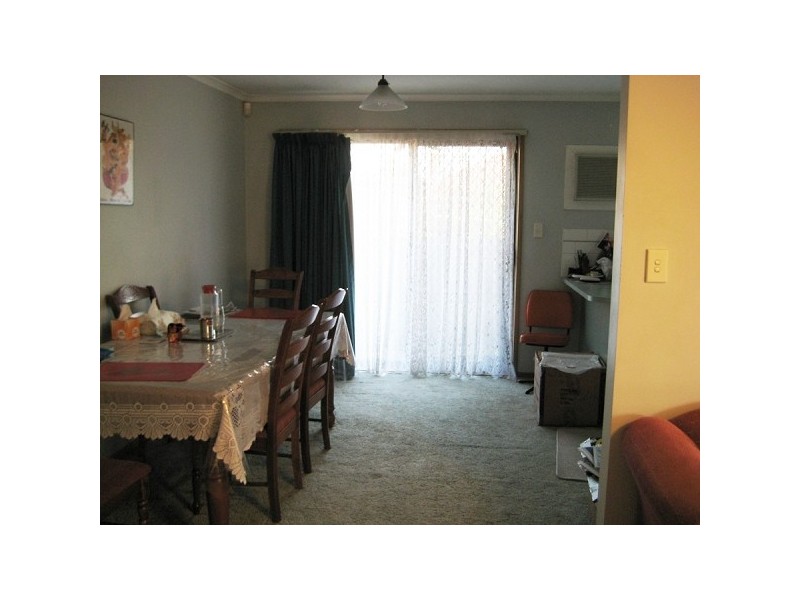 3/2 Bruce Street, Dandenong VIC 3175