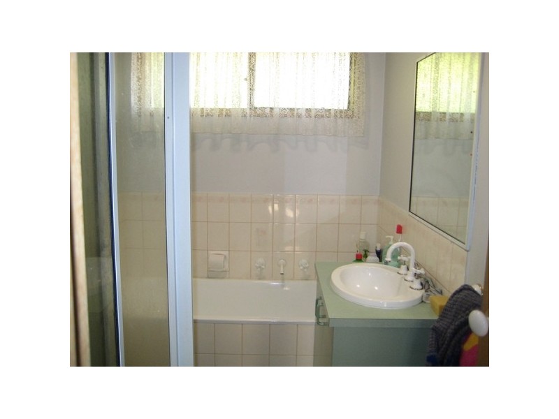 3/2 Bruce Street, Dandenong VIC 3175