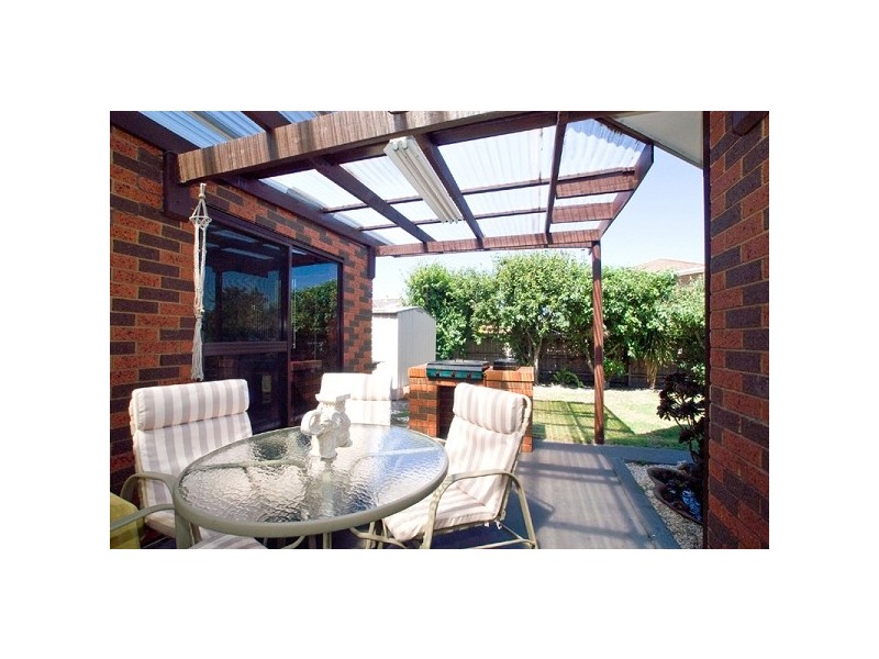 8 Shannon Court, Clarinda VIC 3169