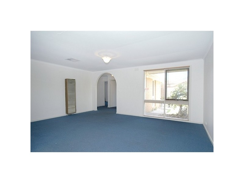 11 Hendon Court, Clarinda VIC 3169