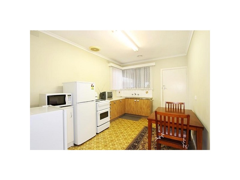 1 Penn Street, Clayton VIC 3168