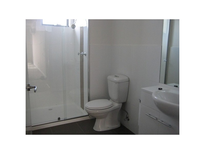 2/2 CLARINDA ROAD, Clarinda VIC 3169