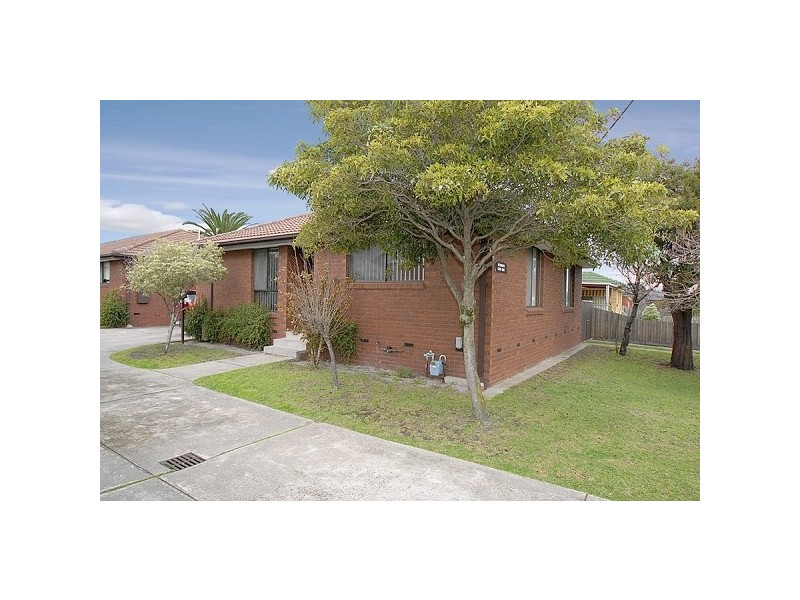 Unit 1 / 62 Bevan, Clayton South VIC 3169