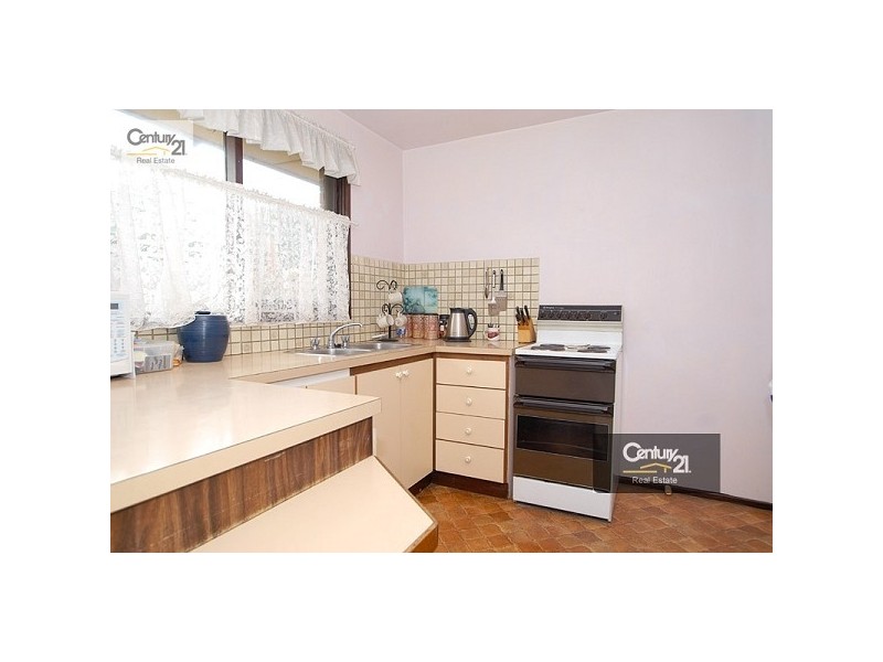 15 Debbie Close, Clarinda VIC 3169