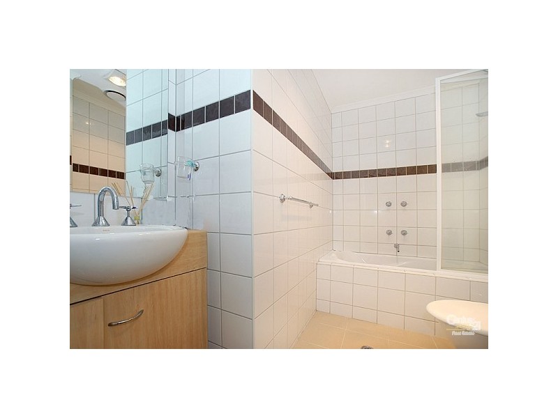 25/3 Rusden Place, Notting Hill VIC 3168