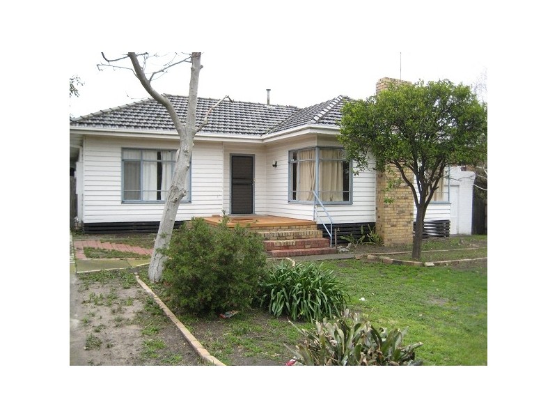 8 Panorama Street, Clayton VIC 3168