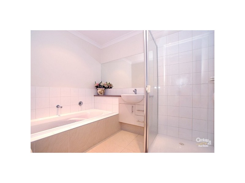 2/6 Nicholson Street, Clayton VIC 3168