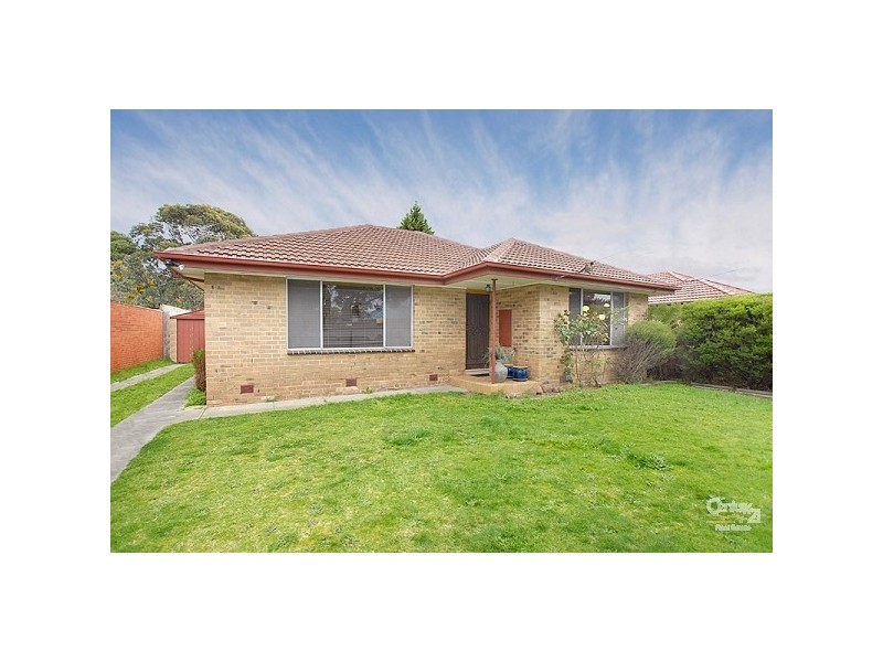 5 Glencannon Crescent, Clayton South VIC 3169