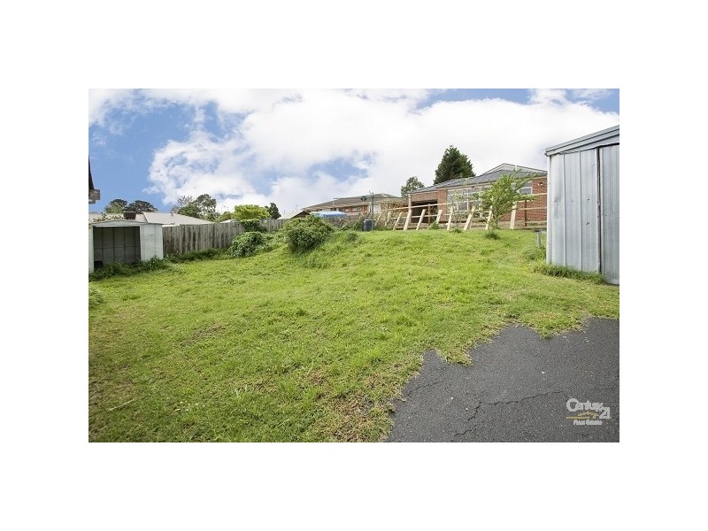 29 Tulip Crescent, Boronia VIC 3155
