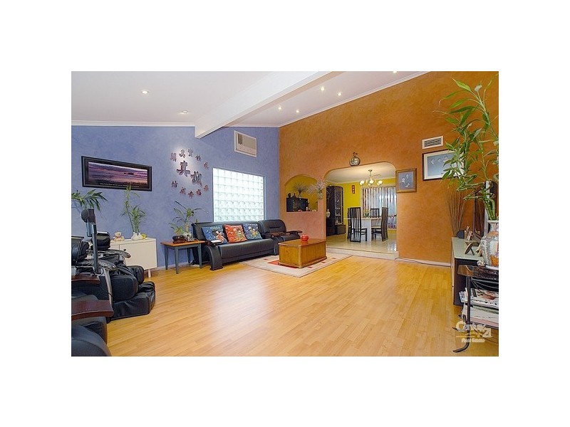 29 Poulter Crescent, Clarinda VIC 3169