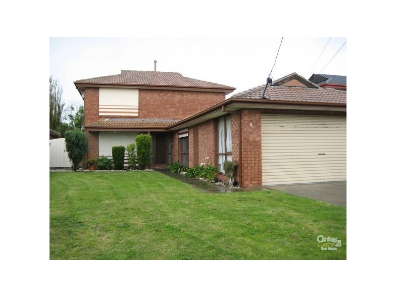 8 Glenda Close, Clarinda VIC 3169