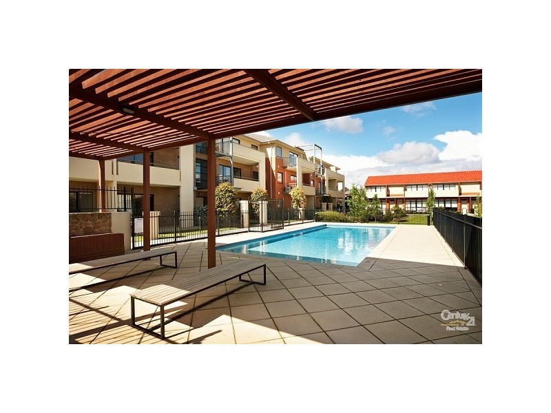 2/2 Greenfield Drive, Clayton VIC 3168