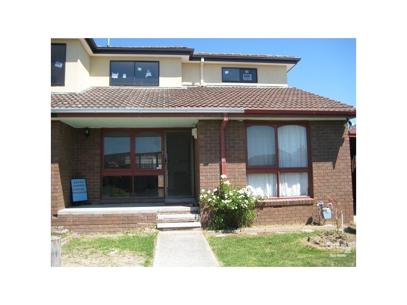 4/15 Oakes Avenue, Clayton South VIC 3169