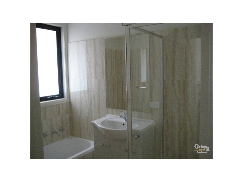 1/28 Knight Street, Clayton VIC 3168