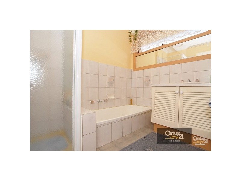 122 Osborne Avenue, Clayton South VIC 3169