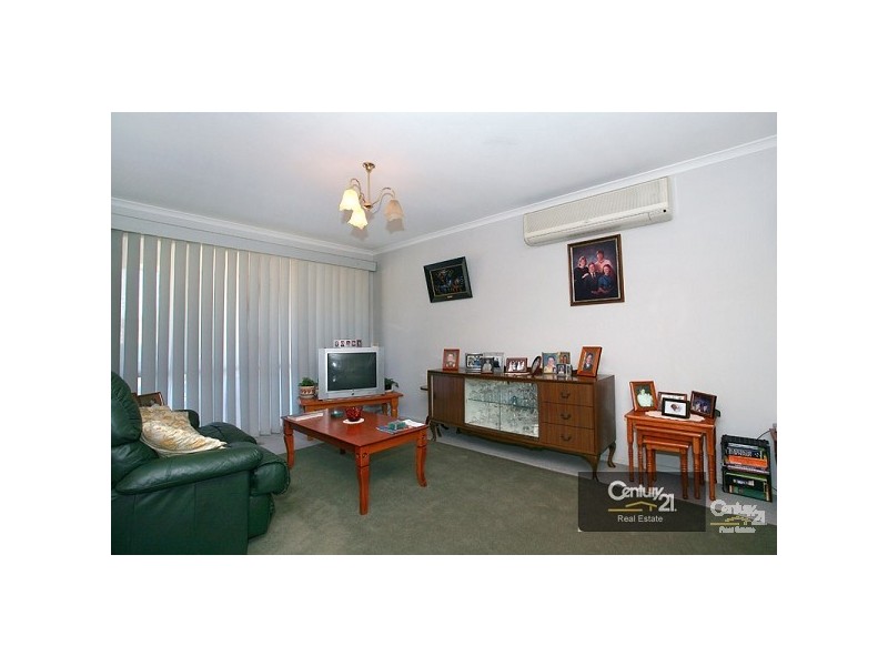 2/1 Sandalwood Drive, Oakleigh South VIC 3167