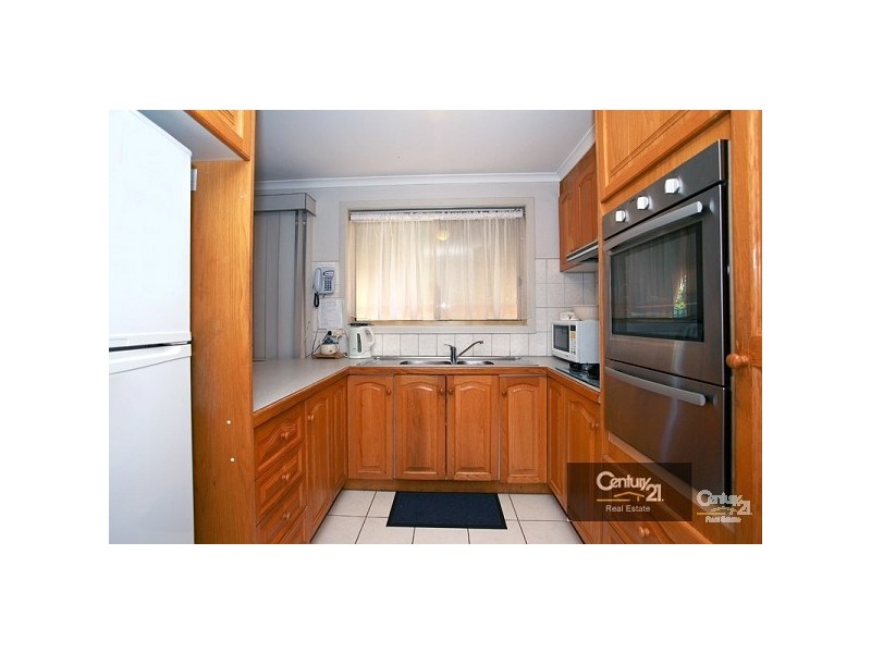 2/1 Sandalwood Drive, Oakleigh South VIC 3167