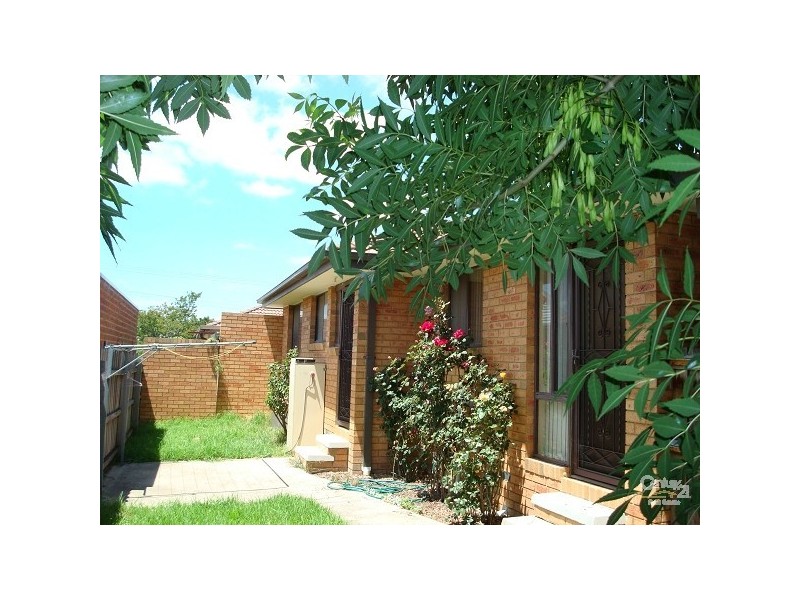 2/85 Kanooka Grove, Clayton VIC 3168