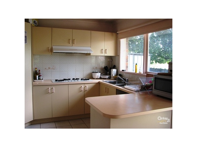 3/4 Hourigan Avenue, Clayton VIC 3168