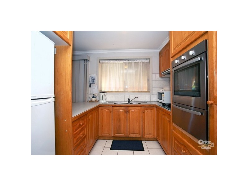 2/1 Sandalwood Drive, Oakleigh South VIC 3167